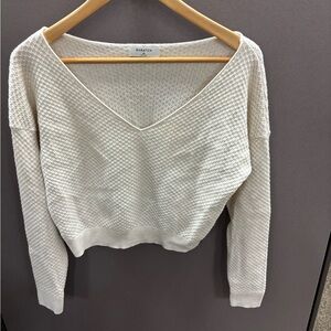 Babaton Off-White Textured V-Neck Sweater